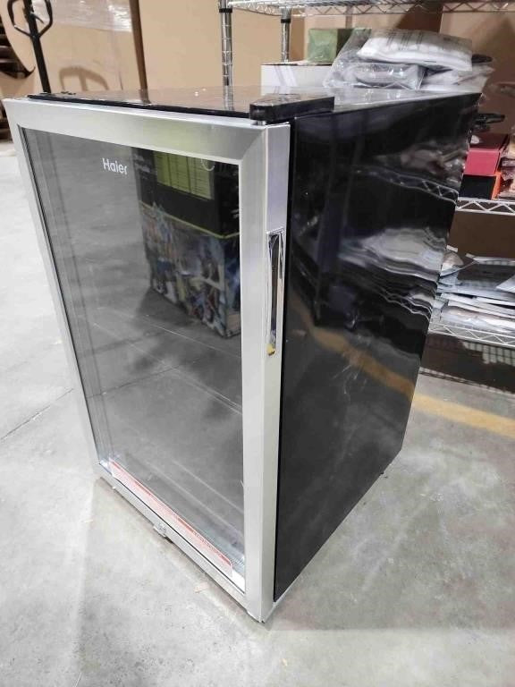 Haier 150-Can Beverage Centre, Black HEBF100BXS