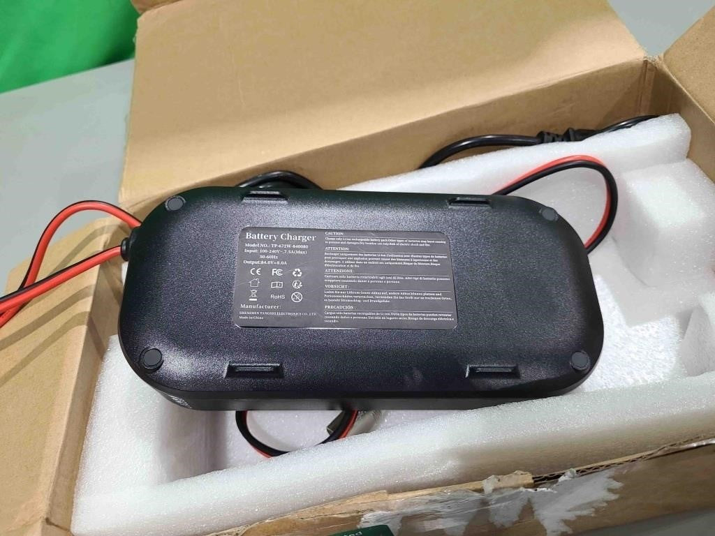 TANGSPOWER 84V 8A Battery Charger Adjustment Current 72V Smart Charger