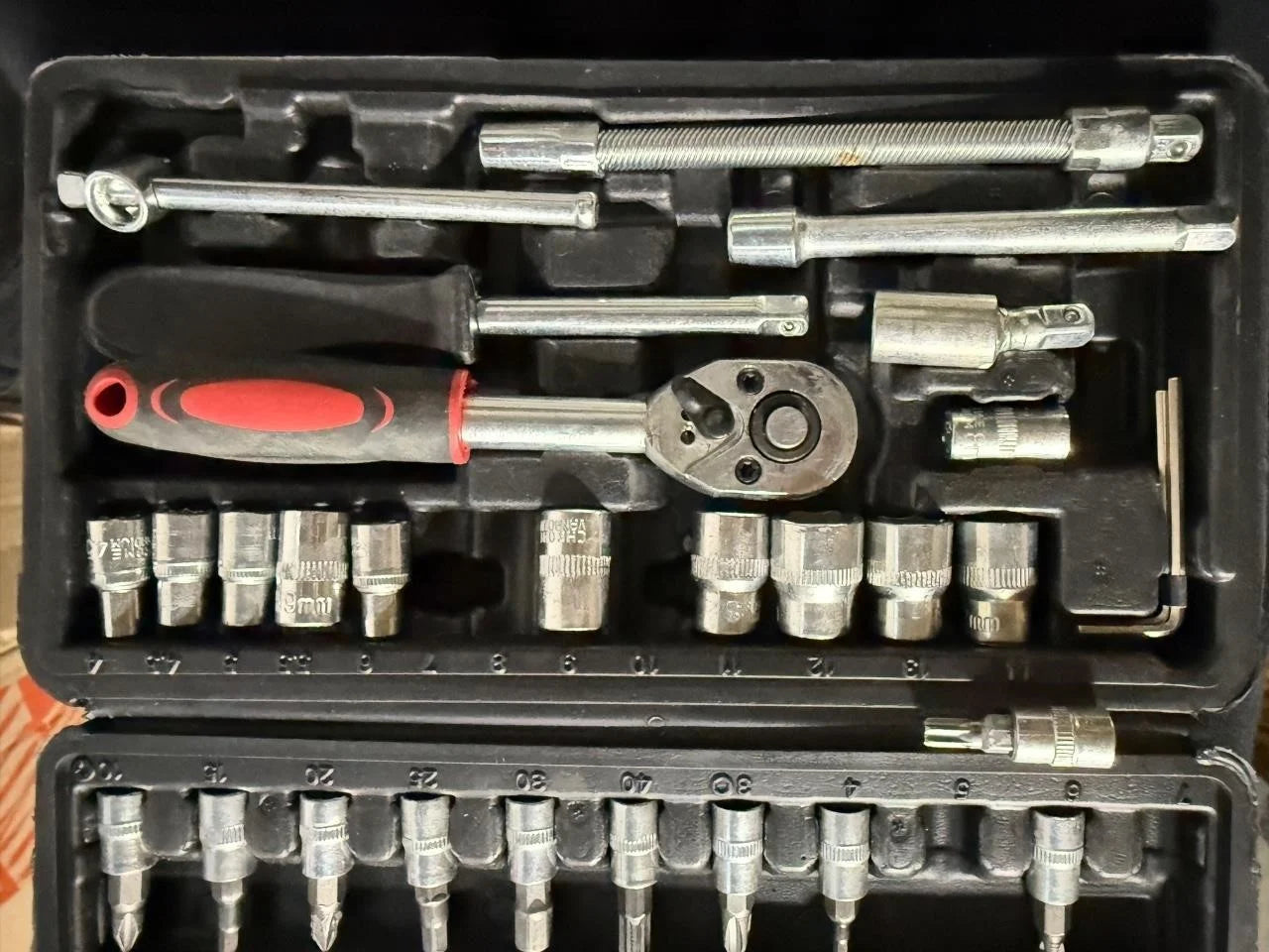 46 Pieces 1/4 in. Drive EO44338