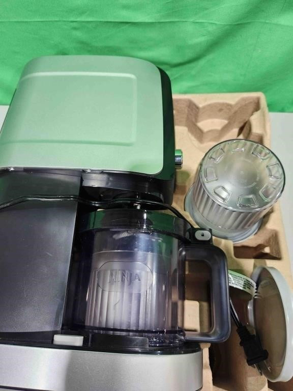 Ninja CREAMi Deluxe 11-in-1 Ice Cream