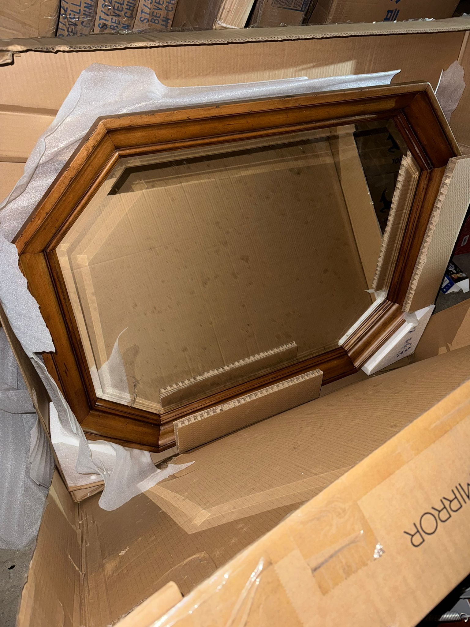 UNIVERSTY landscape Mirror