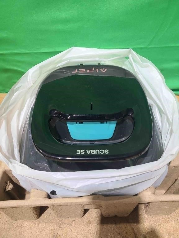 AIPER Scuba SE Robotic Pool Cleaner Vacuum, 90 Mins Battery Life, Automatic Cleaning with Self-Parking Capabilities, Ideal for Above Ground Pools up to 860 Sq.ft (40 Feet) -