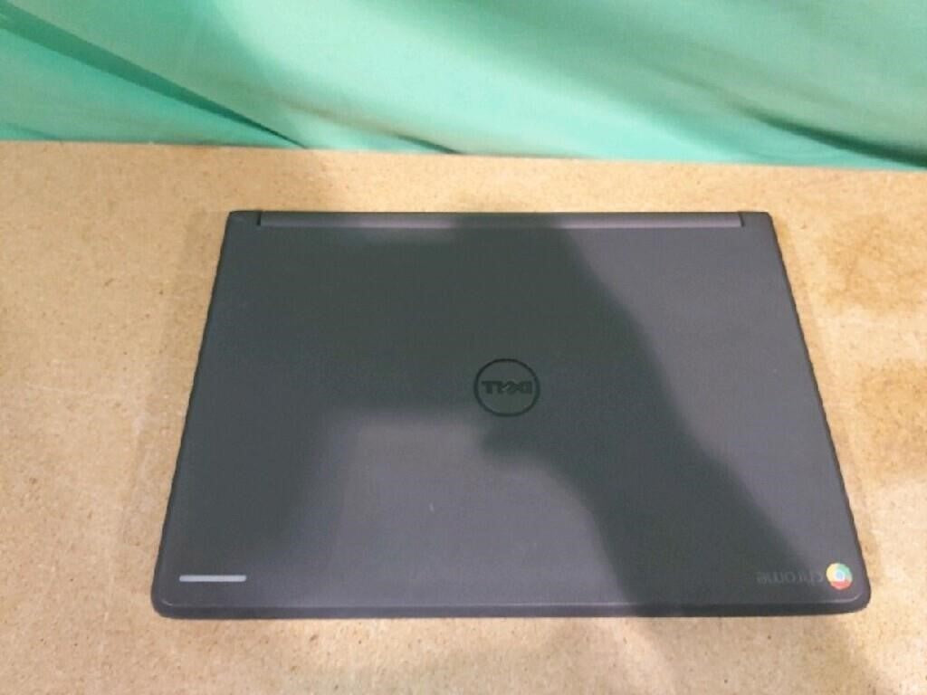 Dell Chromebook 11 P22T Laptop, 11.6in LC