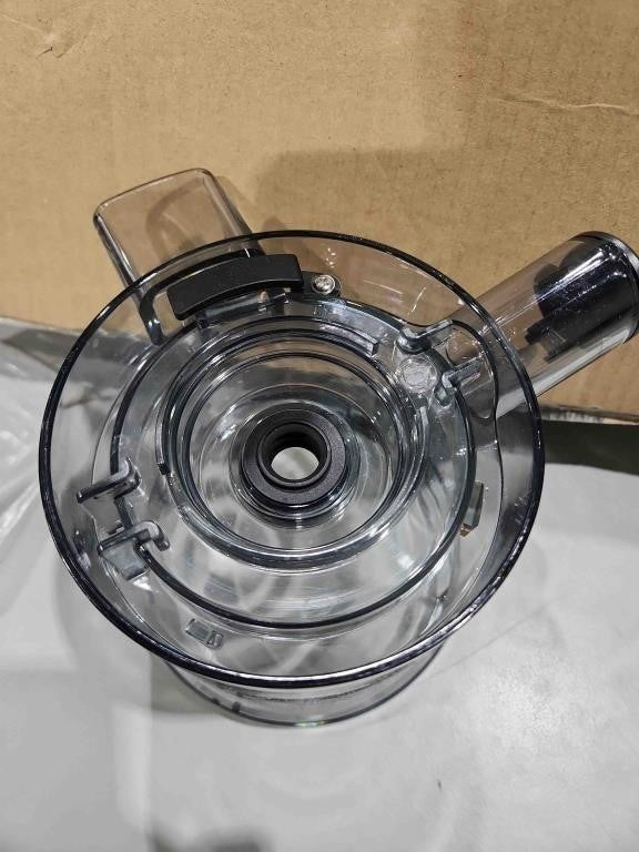 Cold Press Juicer, 5.5inch Wide Feed Chute Juicer Machine, Slow Masticating Juicer for Whole Vegetables & Fruits, Black