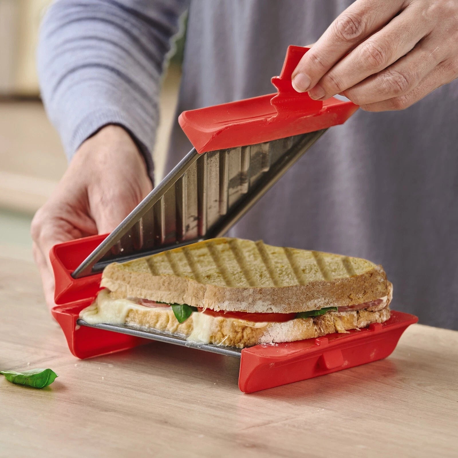Microwave Sandwich maker