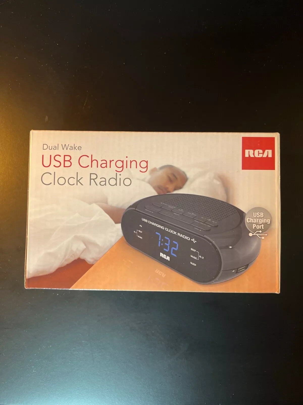 Clock Radio with USB and alarm Dual Wake Black