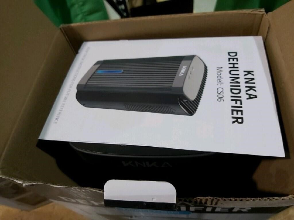 KNKA Dehumidifier,95 OZ Water Tank, (800 sq.