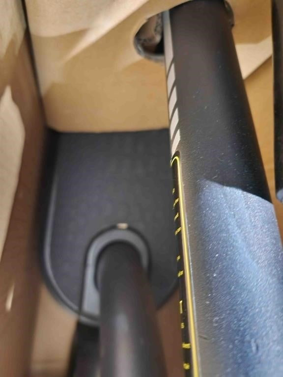 iZip Commute E-Scooter, Foldable, 184-1280-8, XS1, Ages 14+, Black