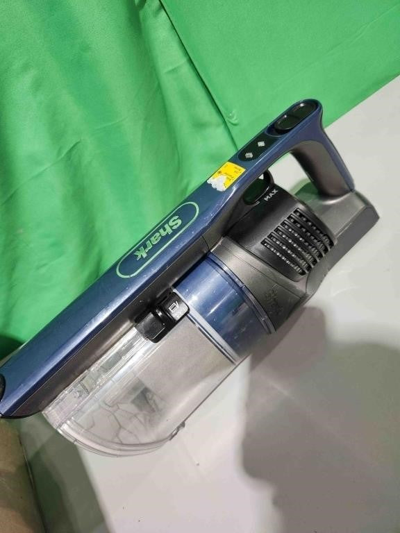 SHARK Rocket Power Fins Pet Pro Cordless