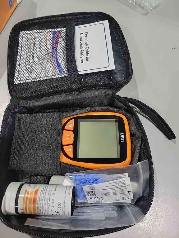 URIT 5 In1 Blood Lipid Tester