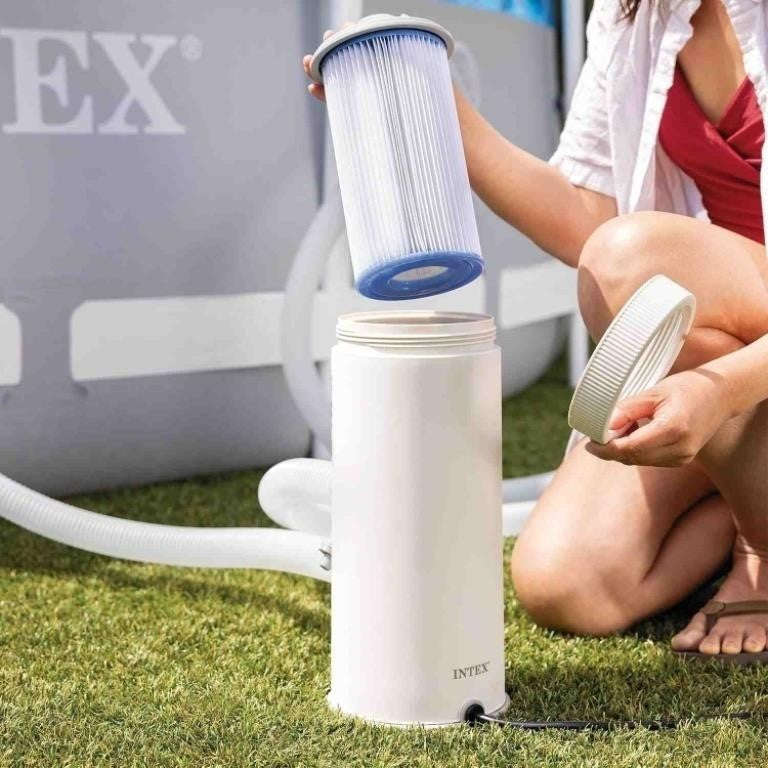 INTEX C1000 Krystal Clear Cartridge Filter Pump, Off White.