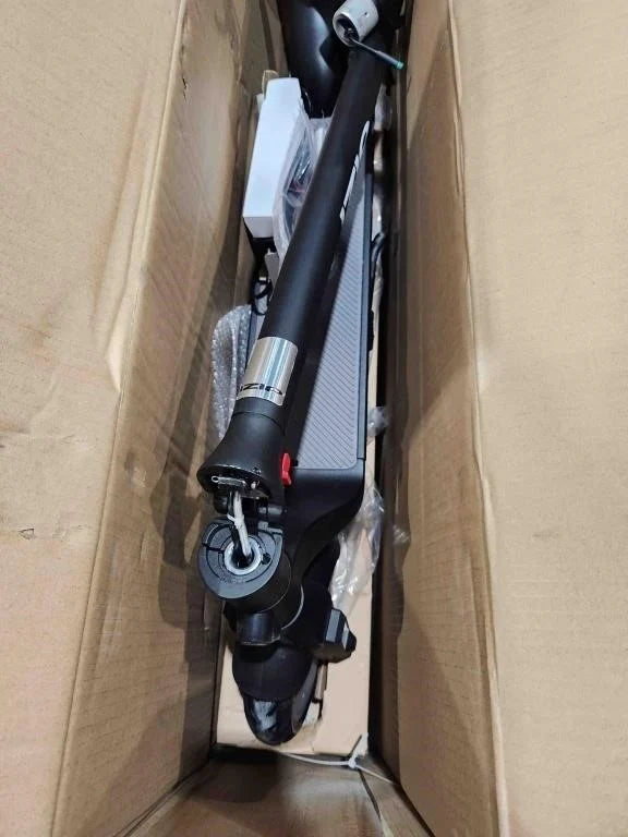 iZip Wave Adult Electric Scooter, 184-1875-4, OV-HLESX3, Ages 16+, Black