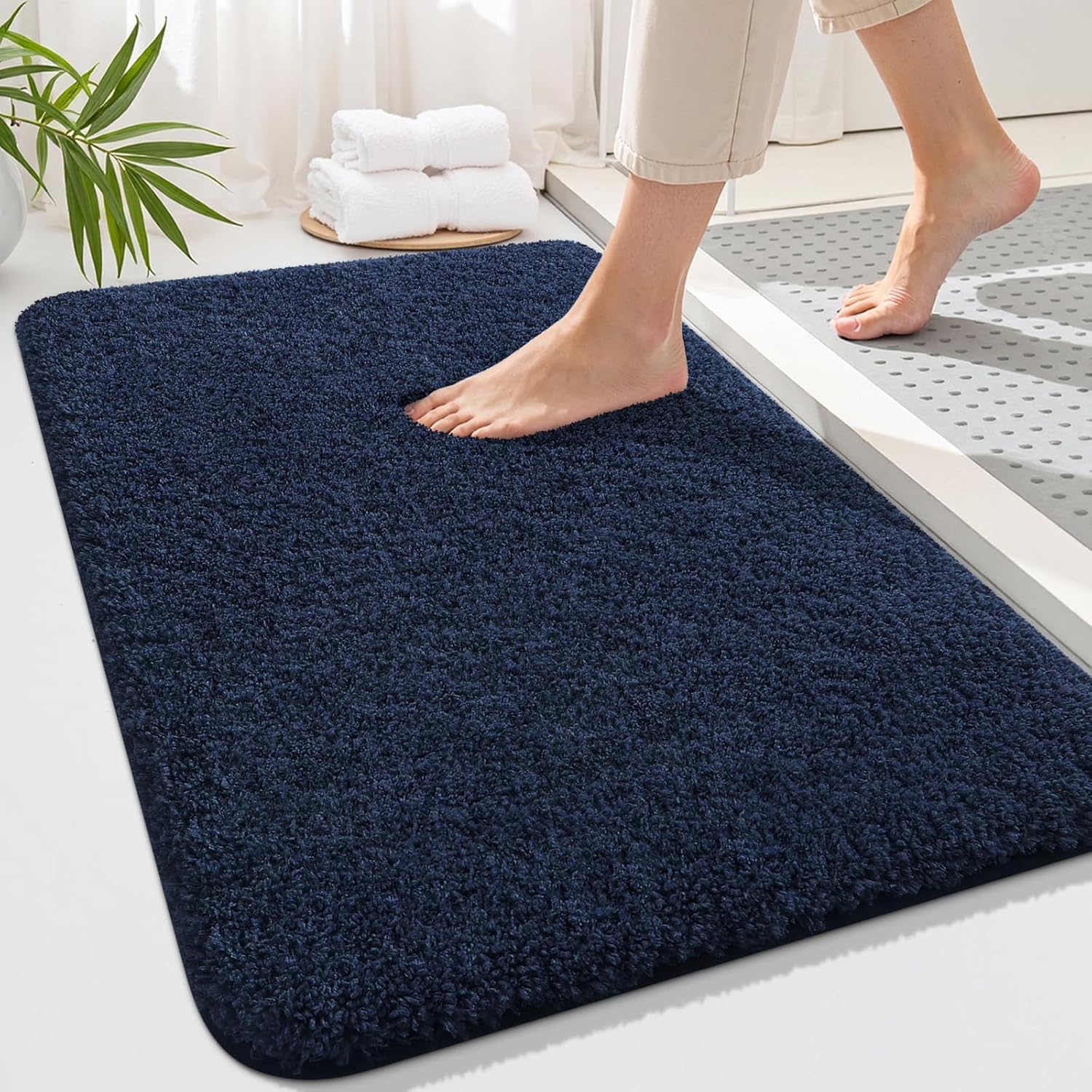 OLANLY Soft Microfiber Bath Mat, 24x36, Navy