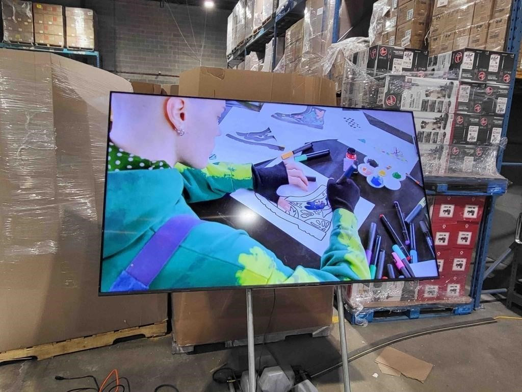 Samsung - 75” Class U8000F Series Crystal UHD 4K Smart Tizen TV (2025), UN75U8000FFXZA