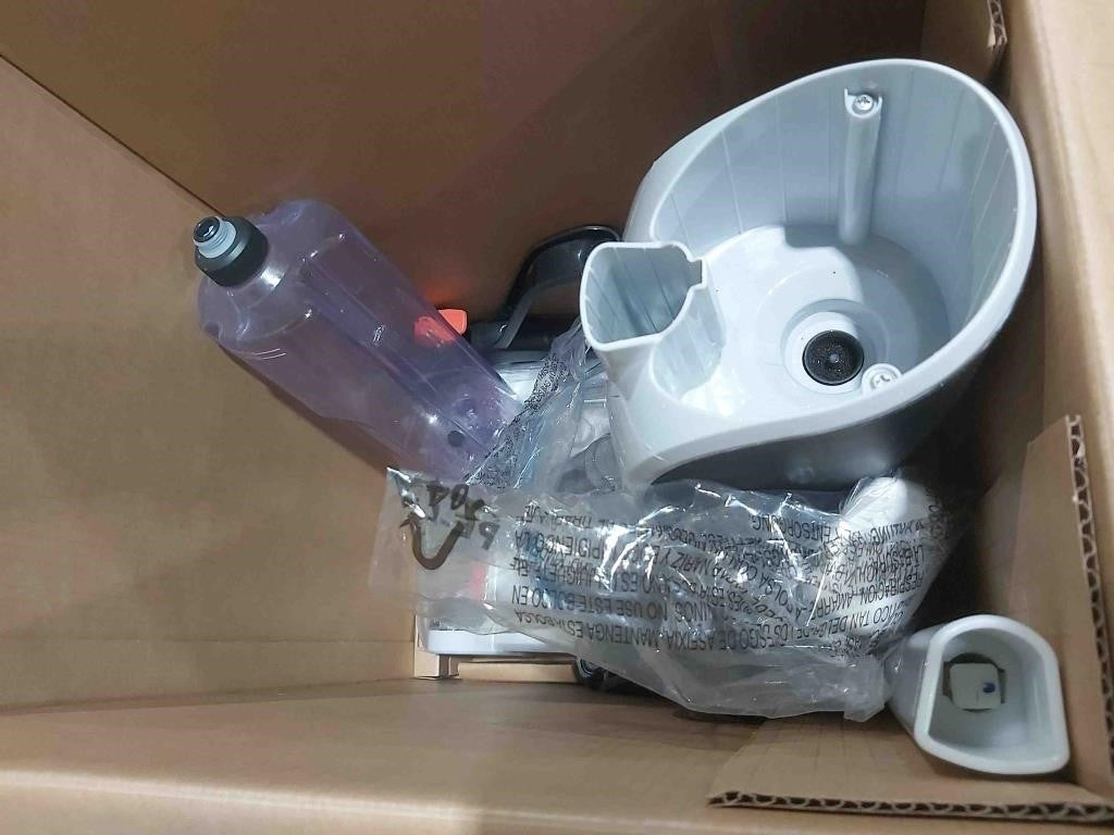 Hoover PowerDash Pet Compact Carpet Cleaner M