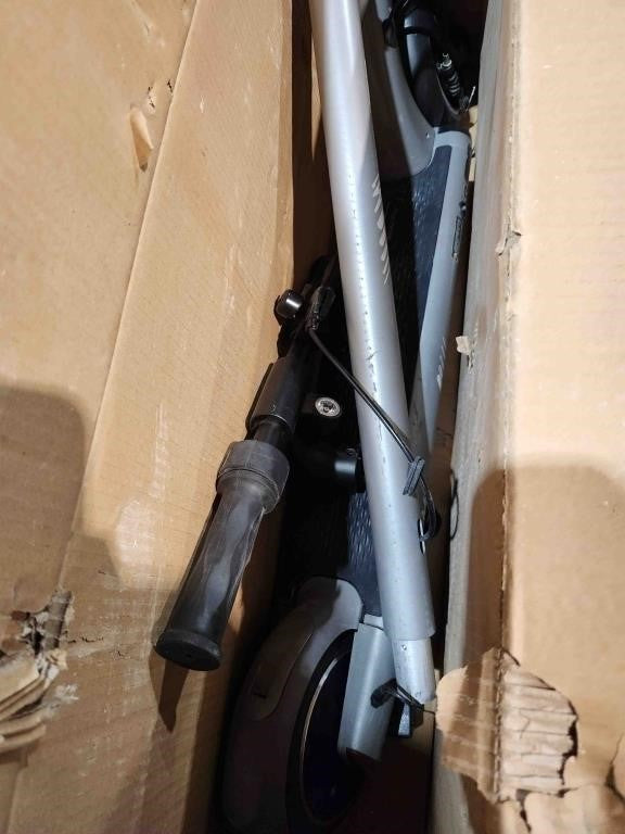 5TH WHEEL M1 Electric Scooter, Lightweight,