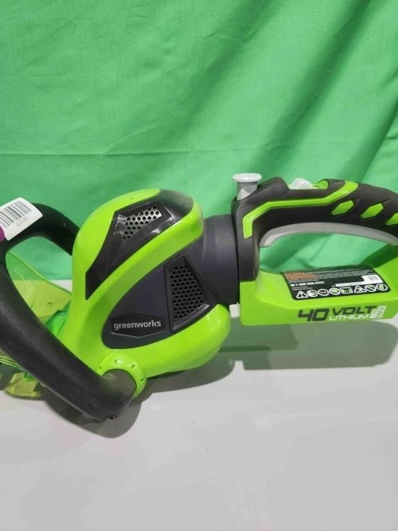 Greenworks 40V 24-inch Cordless Hedge Trimmer, 2200700, Green