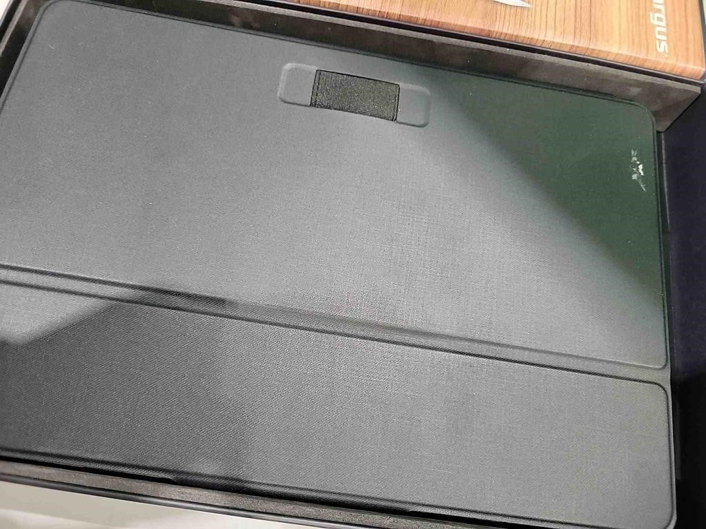Safe Fit™ Universal 9.5"-11.5” Bluetooth Keyboard Case with 360º Rotation