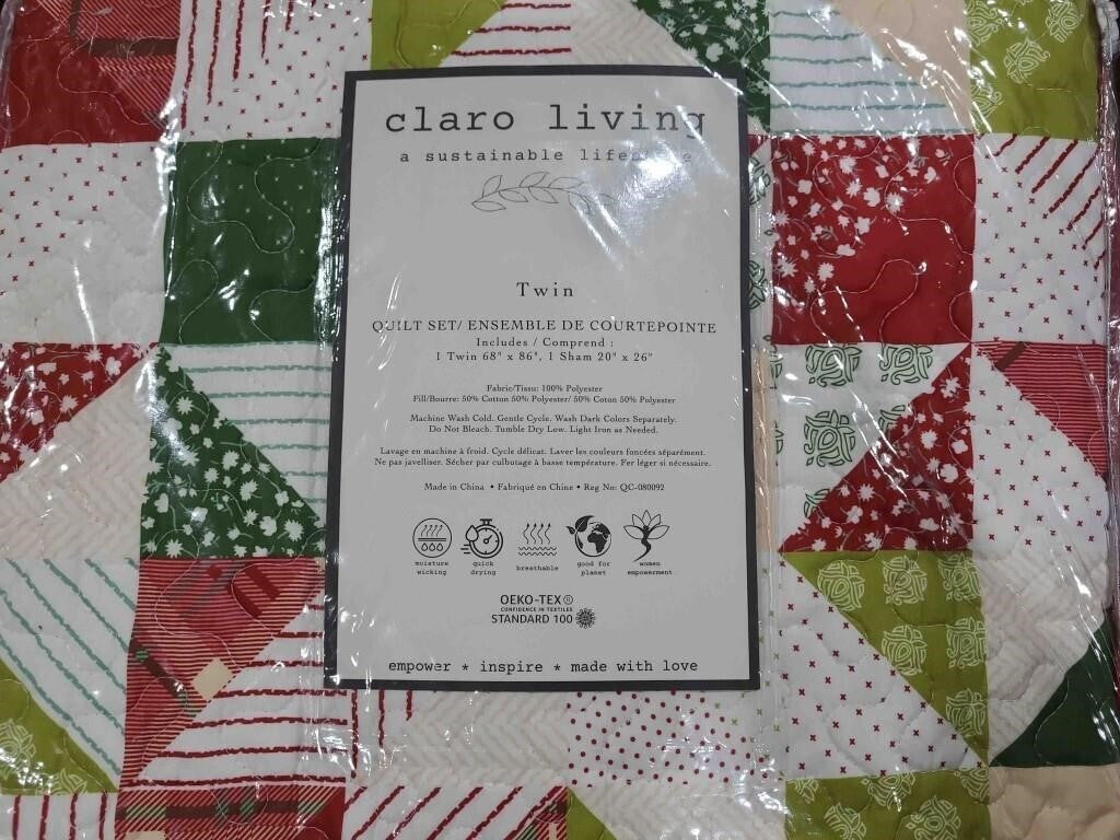 Claro Living holiday quilt set Twin Size