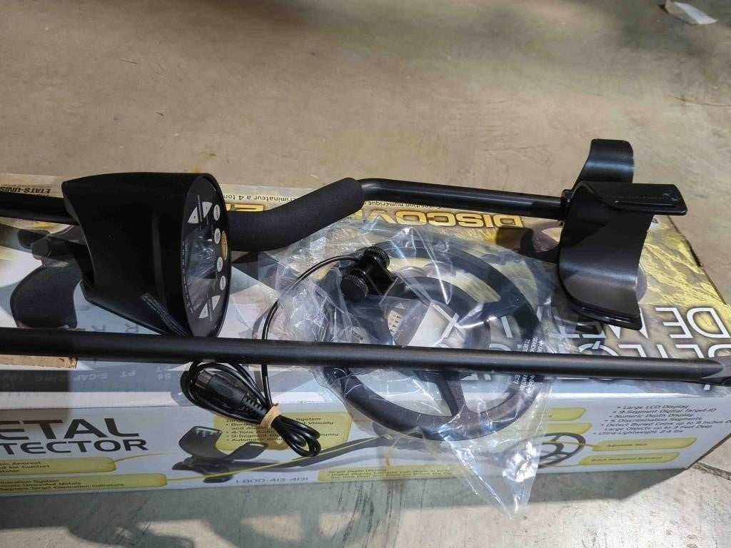 BOUNTY HUNTER FTPDISC22Discovery 2200 Metal Detector,
