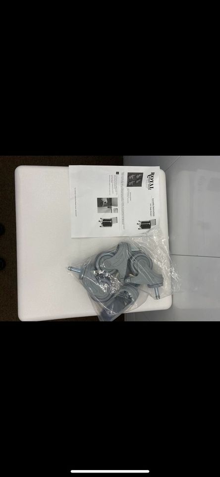 COMMERCIAL GRADE ROYAL BASKET HAMPER