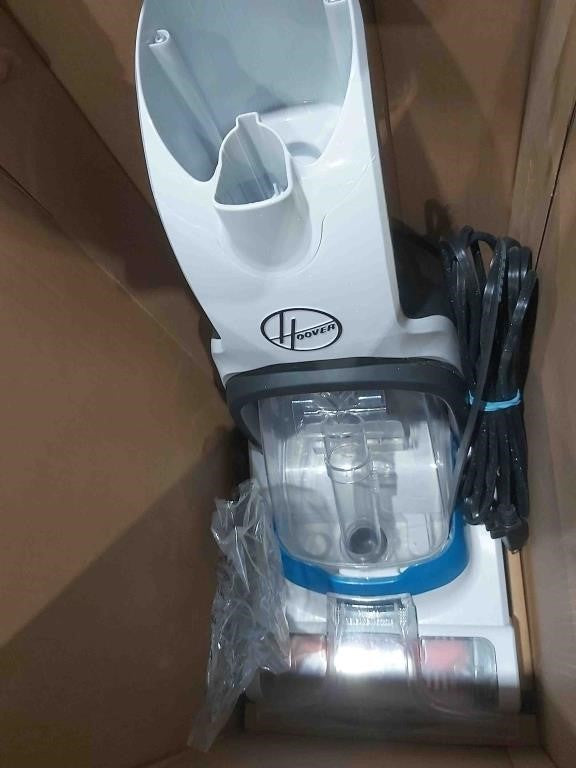 Hoover PowerDash Pet Compact Carpet Cleaner M