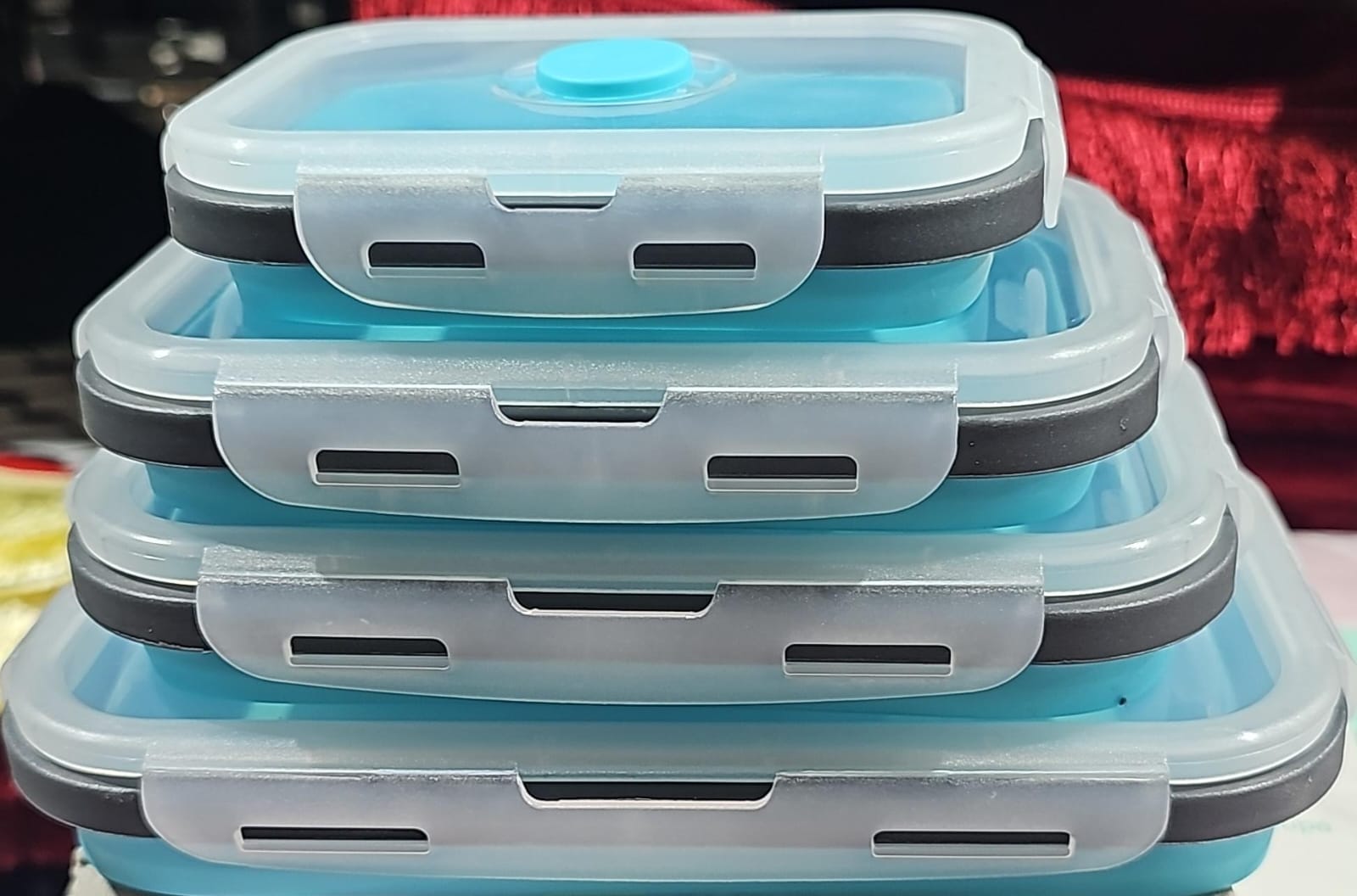 Silicone folding box