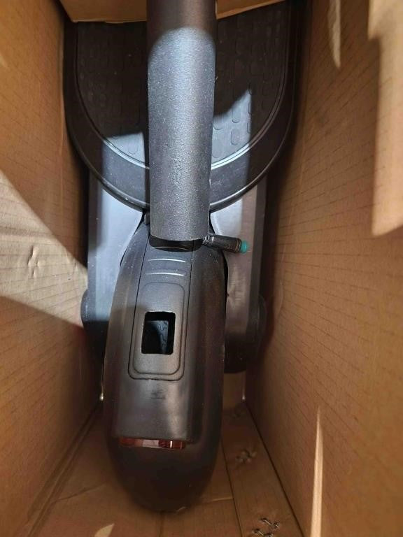 iZip Commute E-Scooter, Foldable, 184-1280-8, XS1, Ages 14+, Black