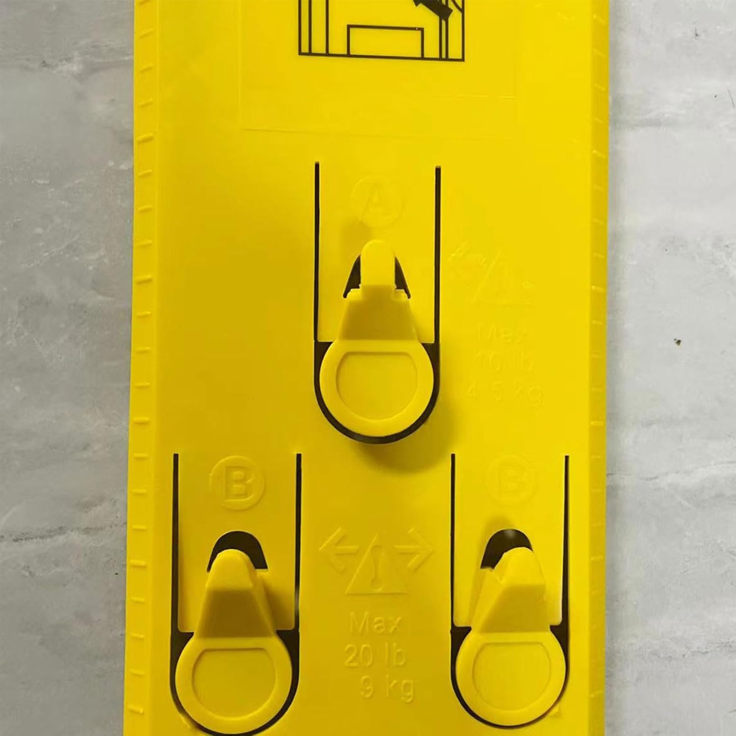 MULTIFUNCTION LEVEL RULER