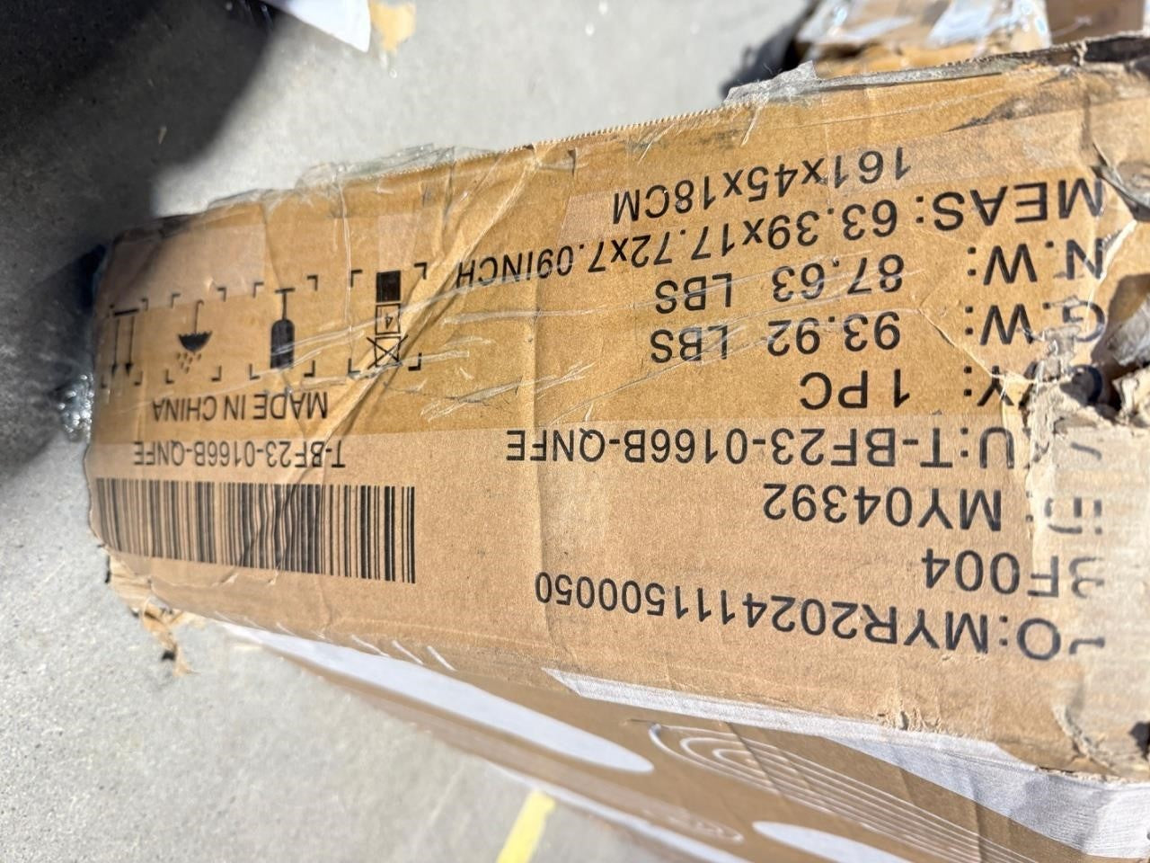 Fluest Queen Bed Frame EM44022