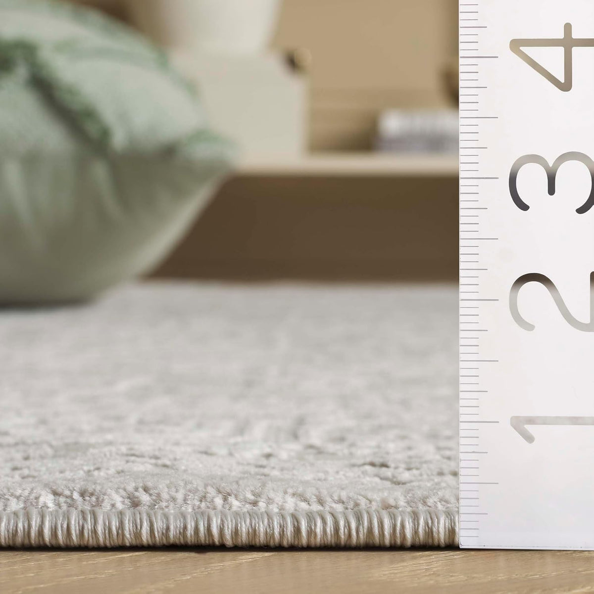 Reflection Collection Area Rug - 8' Round, Creme & Ivory, SAFAVIEH