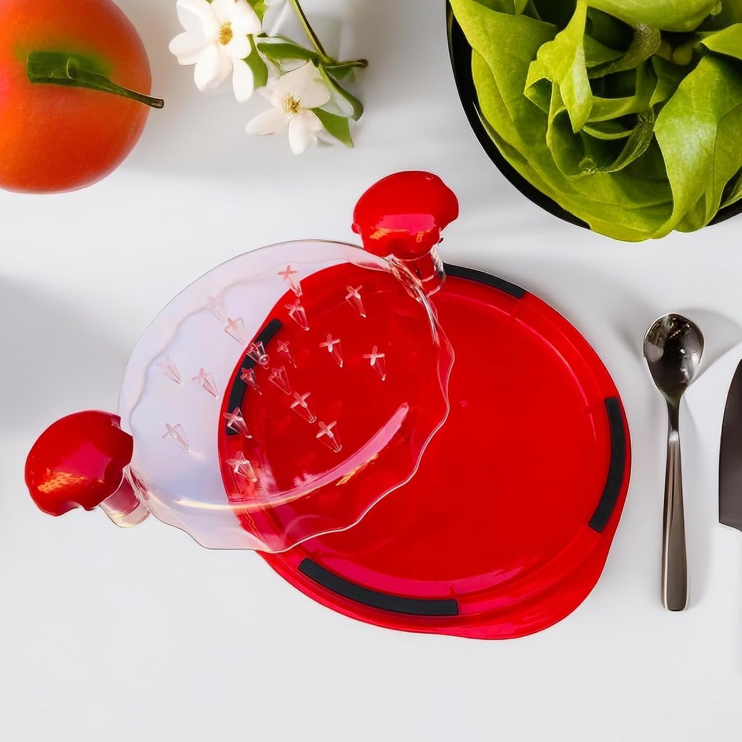 Chicken Shredder with Brush 9" Chicken Shredder Tool Twist Large Stable Anti-Slip BPA Free Meat Shredder Tool Twist Ergonomic Handle Meat Grinder Dishwasher-safe Transparent Lid Red