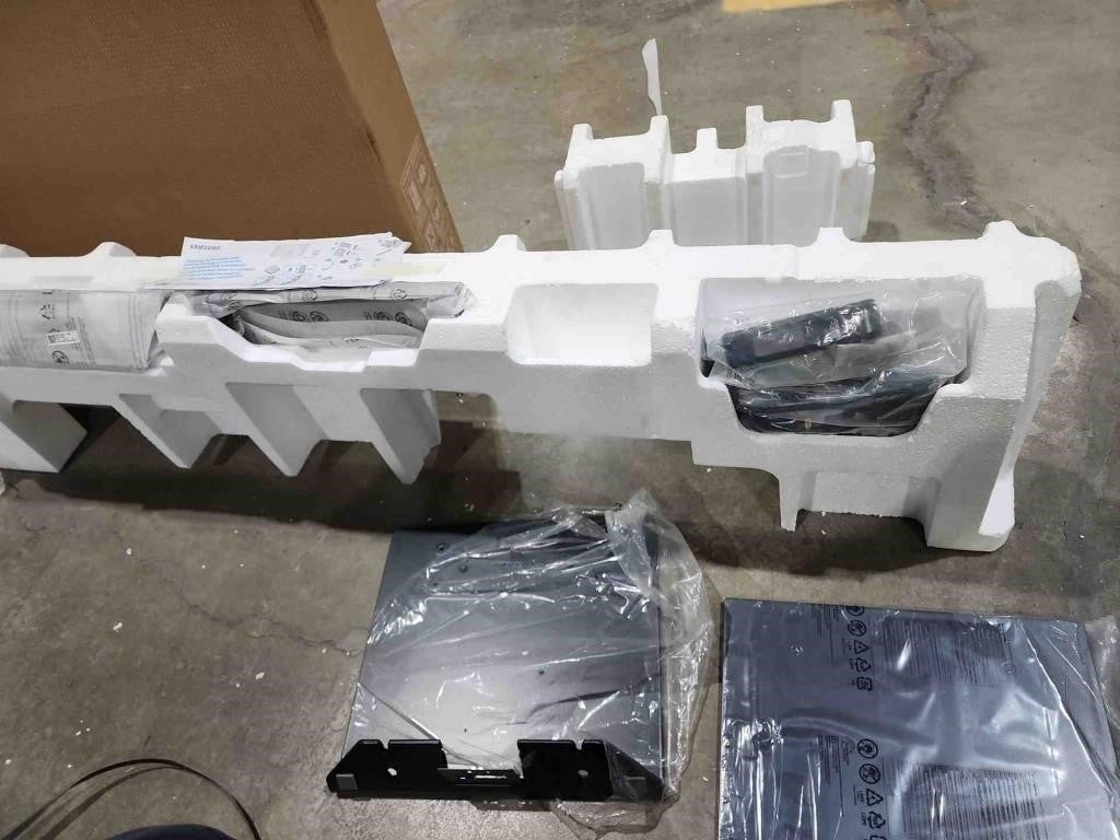 SAMSUNG 77-Inch Class OLED 4K S95C Series