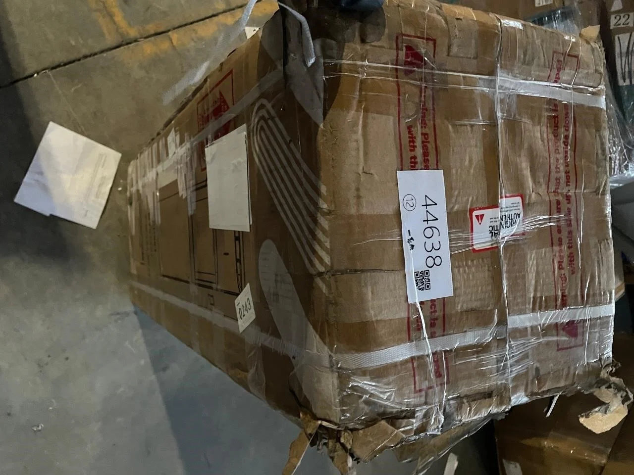 Manastin 3 Temp Dispenser EM44638