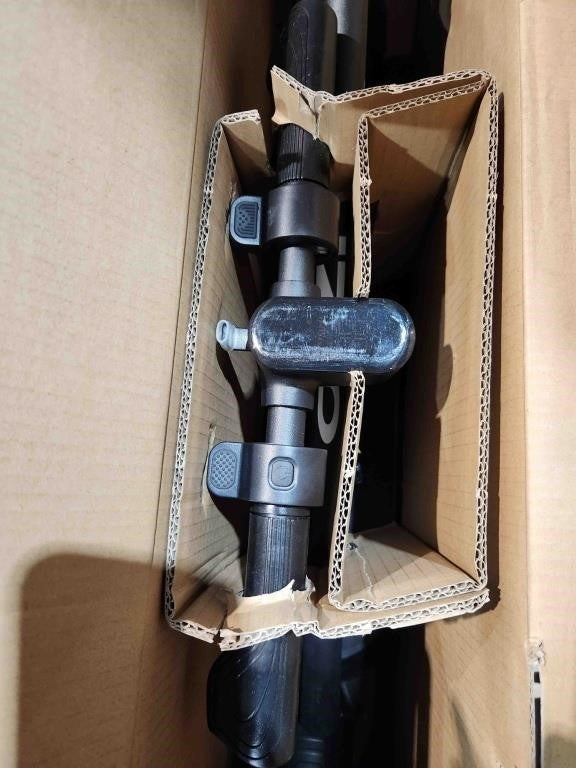 iZip Commute E-Scooter, Foldable, 184-1280-8, XS1, Ages 14+, Black