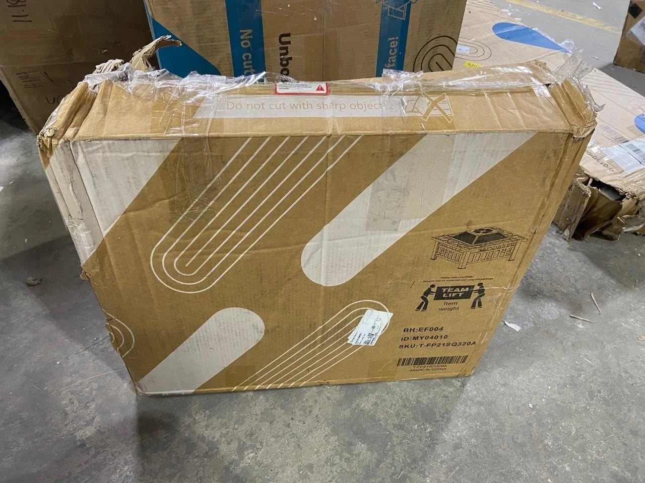 Tozey 32in Outdoor Fire Pit EM44843 BLACK