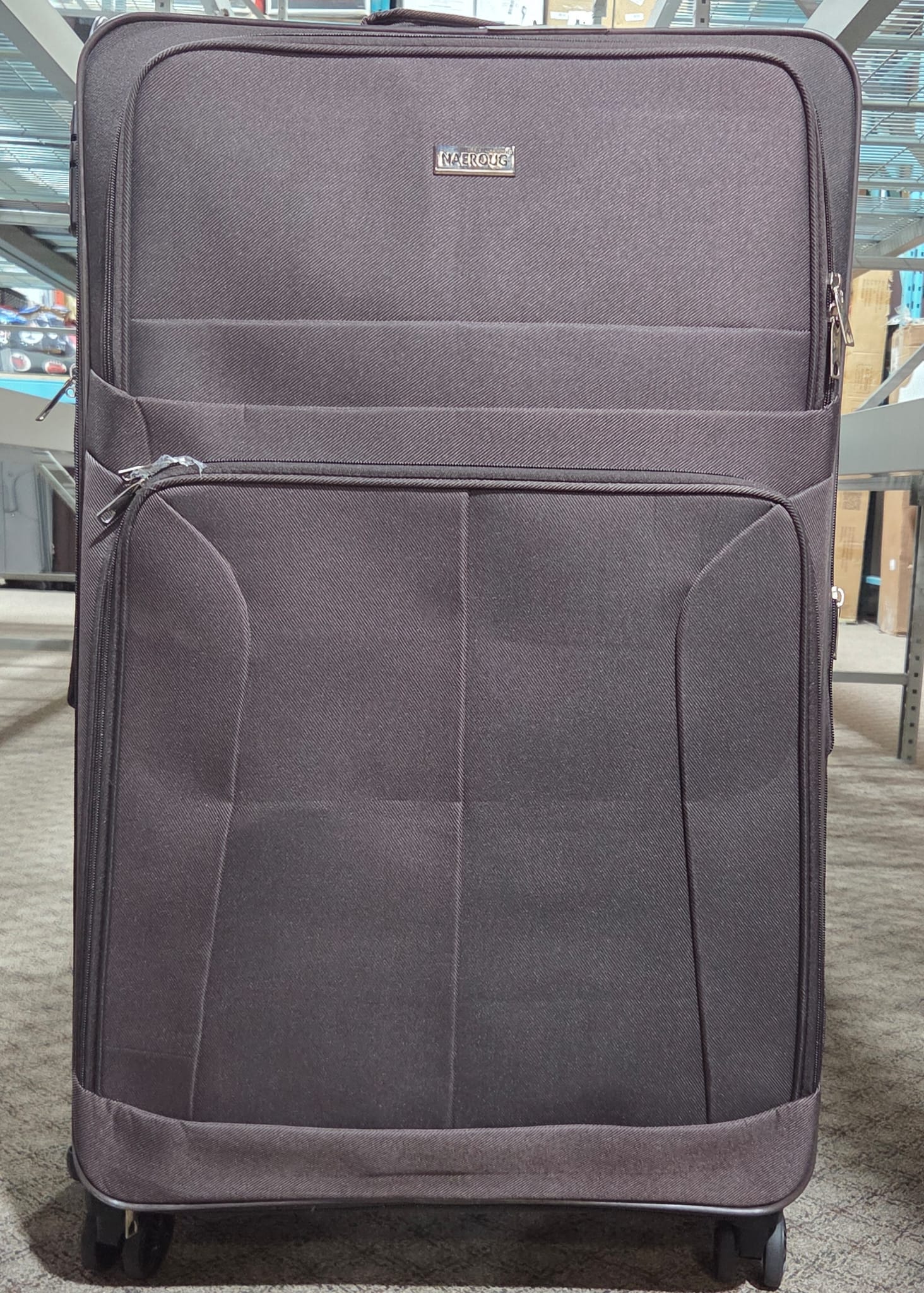 soft luggage for travel. Size 28"