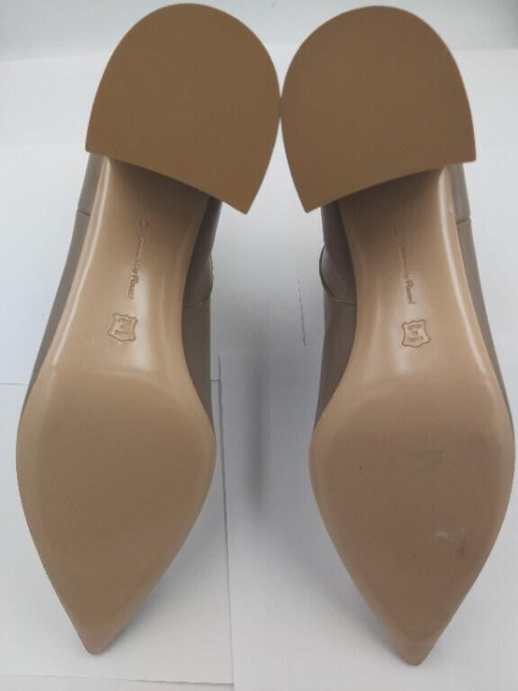 Gianvito Rossi, Womens, Leather Buckle Pointed-Toe