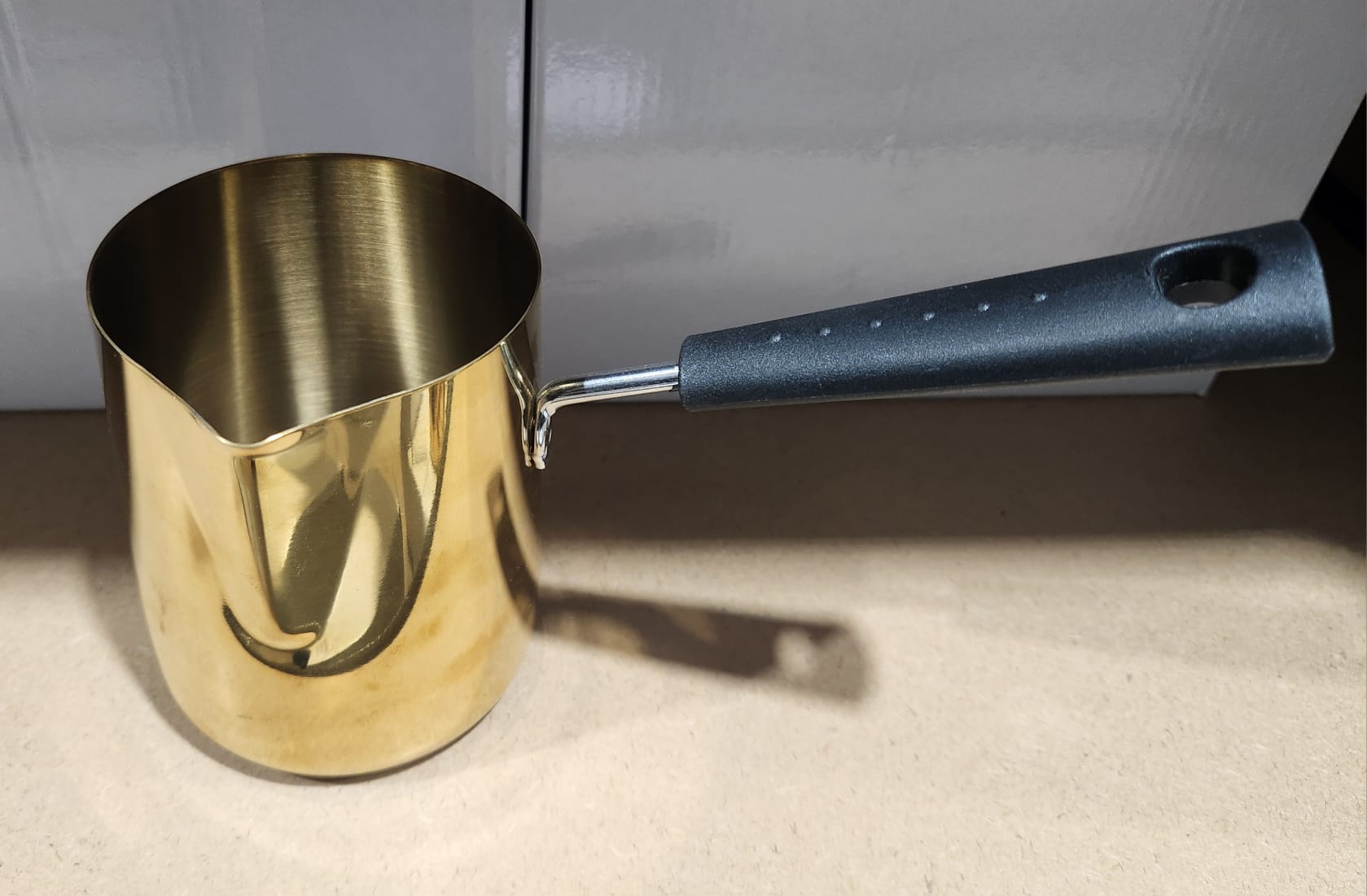 SMALL MILK CUP METAL GOLD