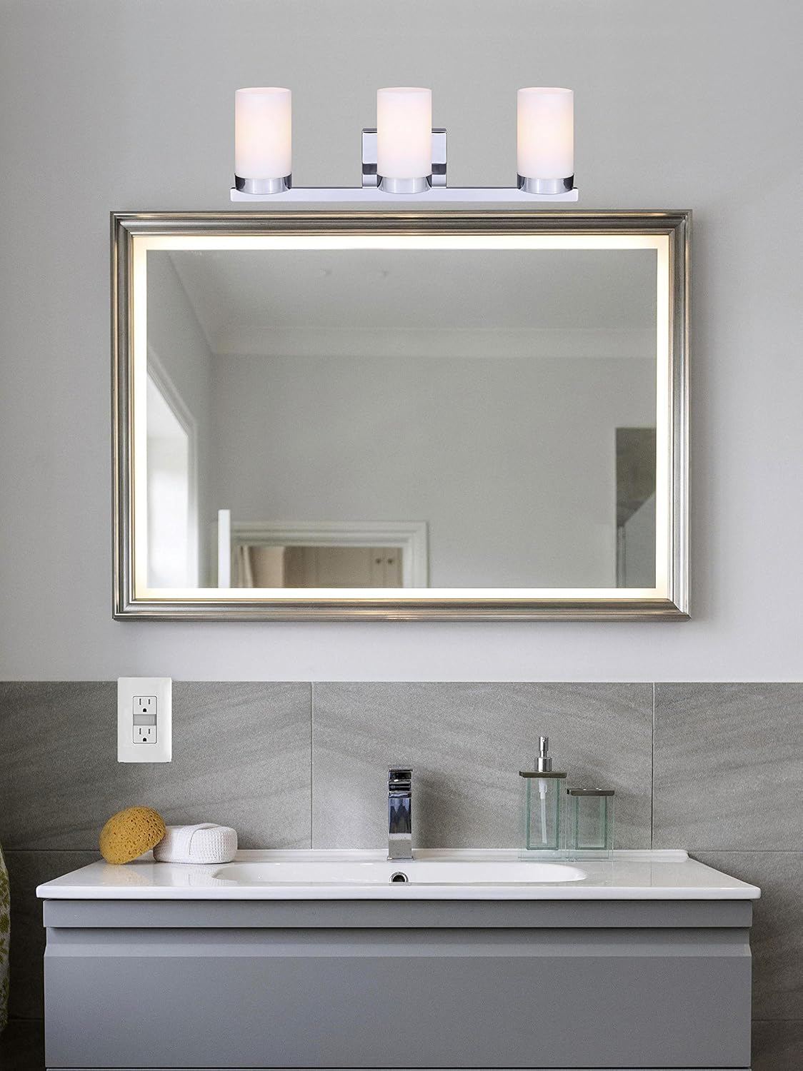 Canarm IVL429A03CH Milo 3-Light Bath Vanity