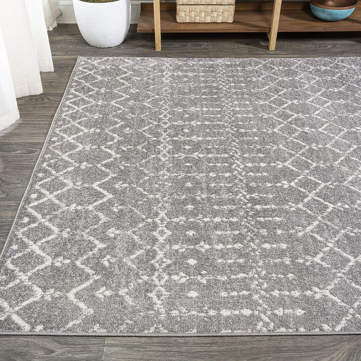 Vintage Diamond Gray/Ivory Indoor Area Rug 5X8 ft,