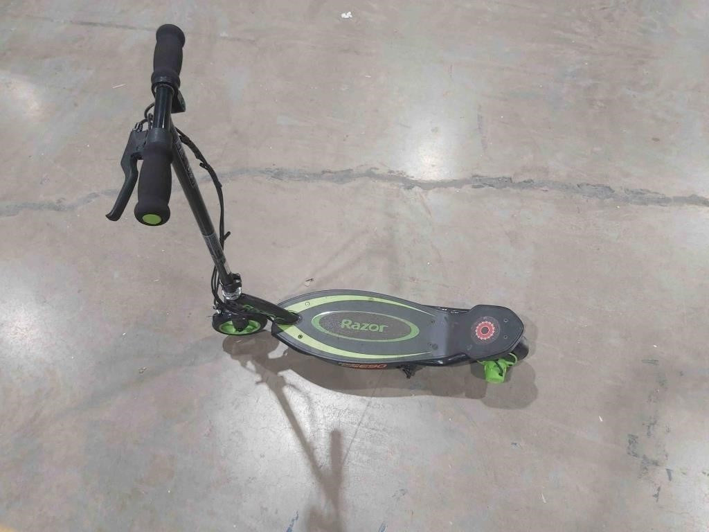 Razor Power Core E90 Electric Scooter,  8+, Green |