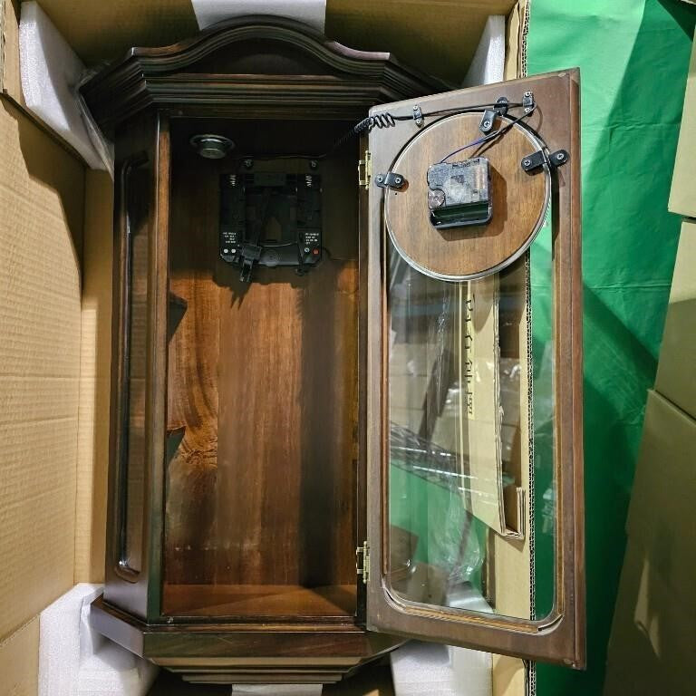 Maple leaf Time piece 4x4 Westminster Wooden Chimi