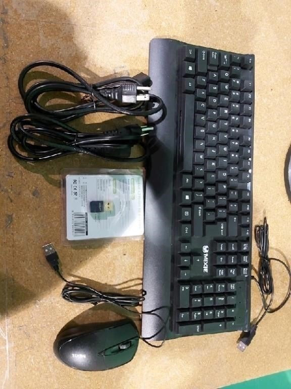 HP Compaq 6200 Pro MT PC - Intel Core i5, 8 GB ram, 1 TB HDD, Acer V243H monitor