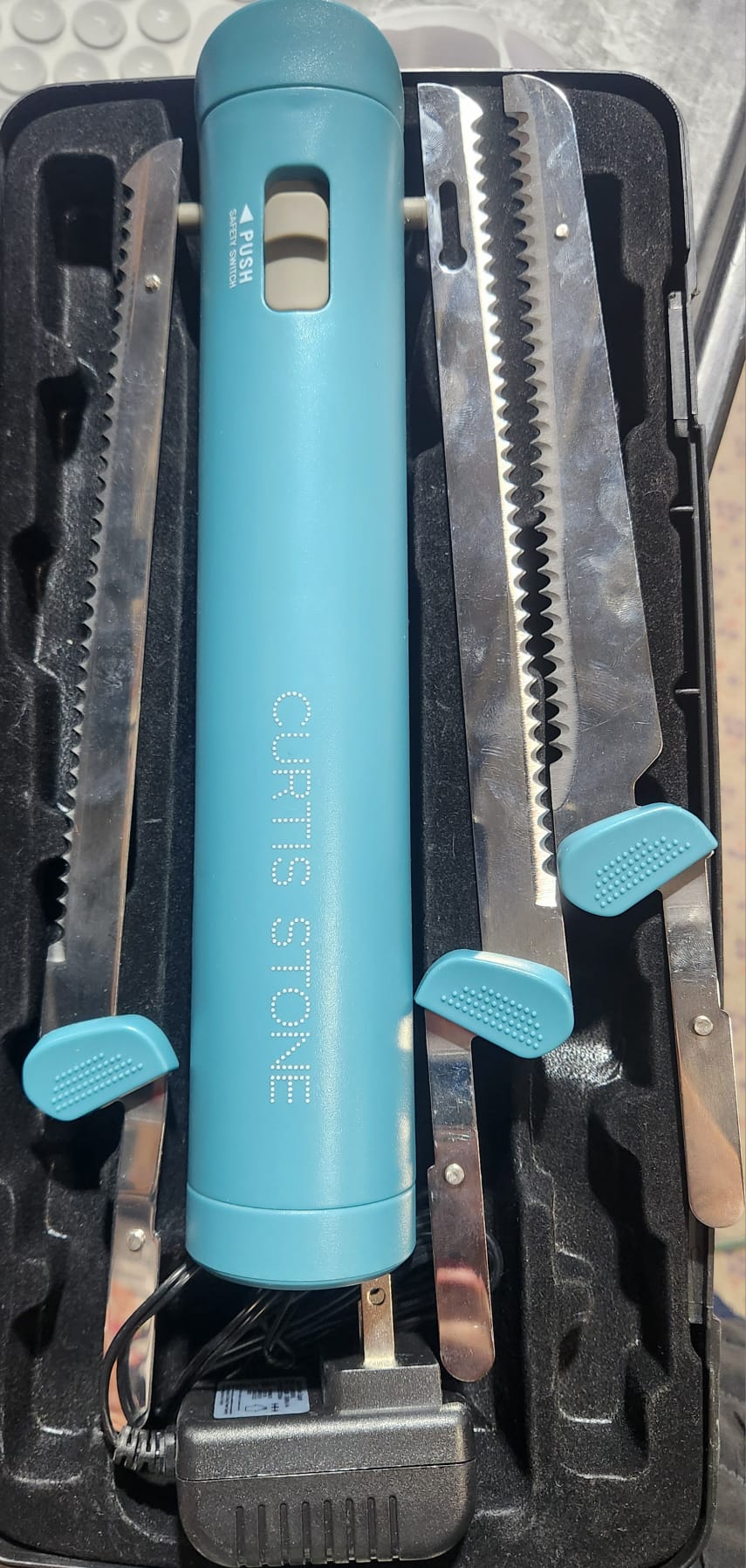 Curtis Stone Cordless Electric Carving Knife Set,