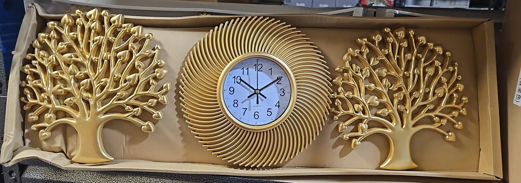 WALL CLOCK