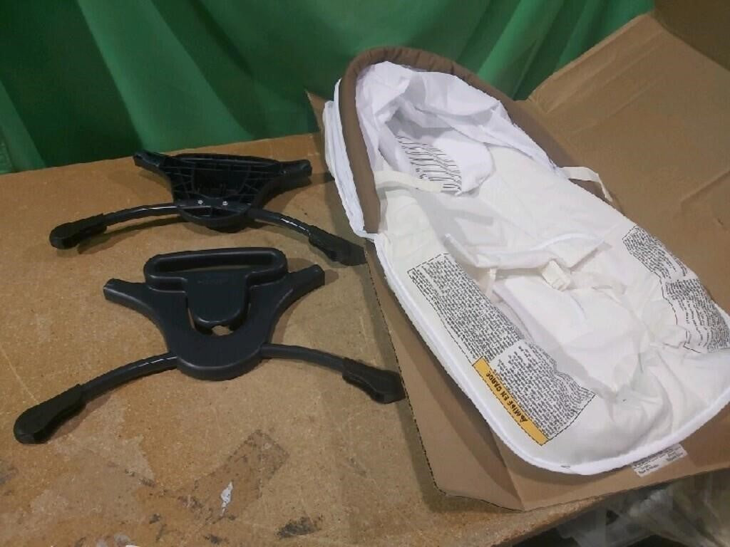 Graco Pack 'n Play Close2Baby Playard.Mod