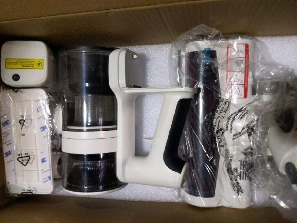 P11 Cordless vacuum cleaner. 35 min runtime 2 modes -