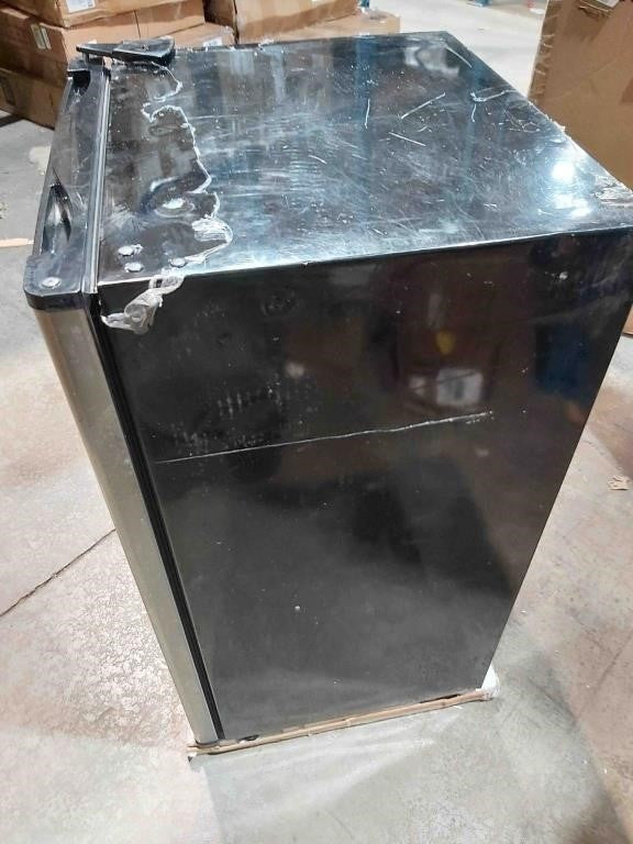 Everchill 2022302371 RV Refrigerator - 12V, 3.3 cu. ft., Right Hinge, Stainless Steel