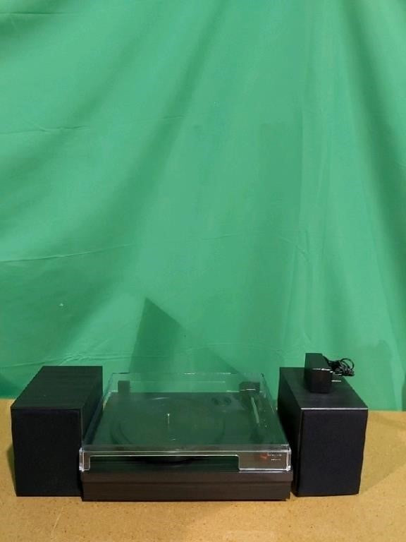 Retrolife Vintage wood turntable with bluetooth